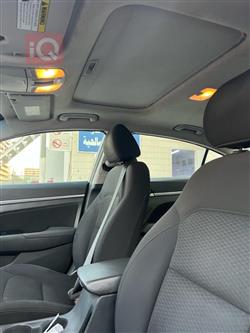 هیۆندای ئەلەنترا